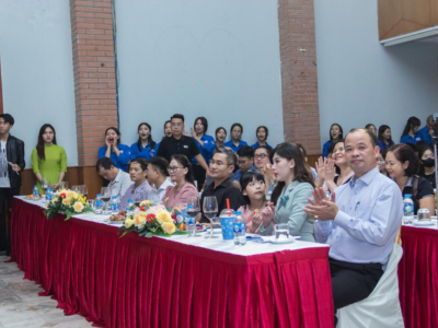 Tưng bừng đại nhạc hội chào tân sinh viên 2023 “DREAM - MAKE IT REAL” của Trường Cao đẳng Du lịch Hà Nội