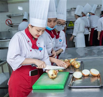 Nghiệp vụ Chế biến món ăn 