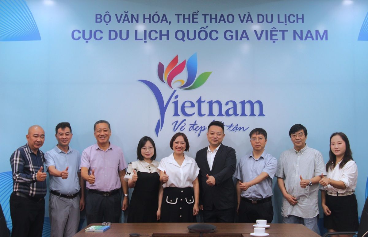 Việt Nam - Quý Châu (Trung Quốc) tăng cường kết nối, thúc đẩy đón khách hai chiều