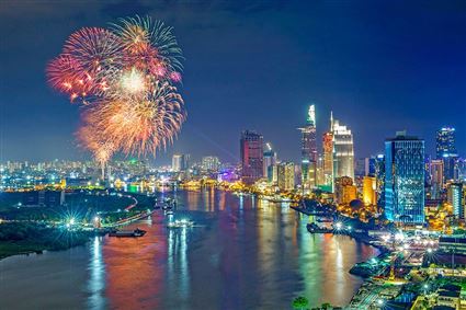 Bộ VHTTDL ban hành kịch bản phát triển ngành du lịch gắn với mục tiêu tăng trưởng “2 con số”