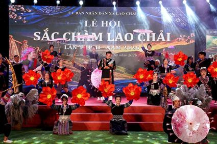 Sắc chàm Lao Chải và bài toán biến văn hóa thành sinh kế