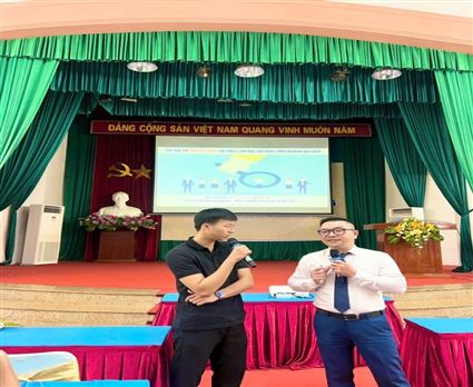 Định hướng nghề nghiệp cho sinh viên khoá C20 hành trình chuẩn bị cho tương lai